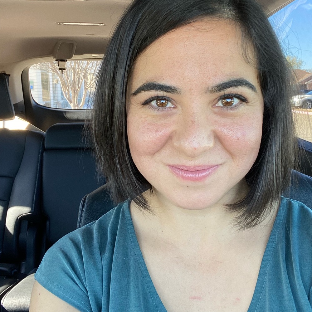 Meet your Posher, Stephanie